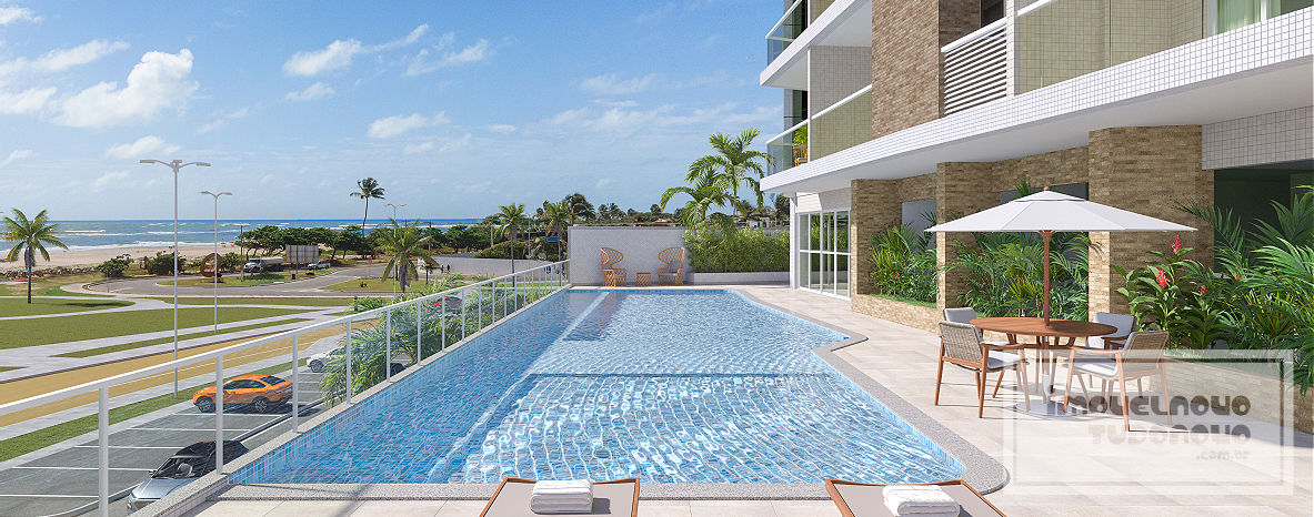 Piscina com vista para o mar